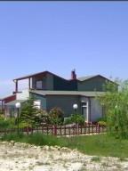 Луксозна вила в Маронея