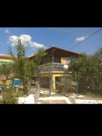 Самостоятелни къщи в Проскините Родопи