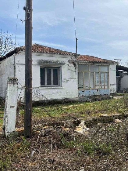 Самостоятелни къщи в с. Сидирохори Родопи