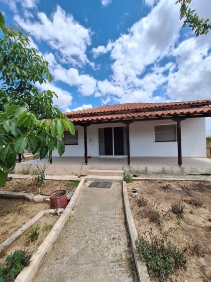 Самостоятелна къща за продажба в Кровили Н Родопи