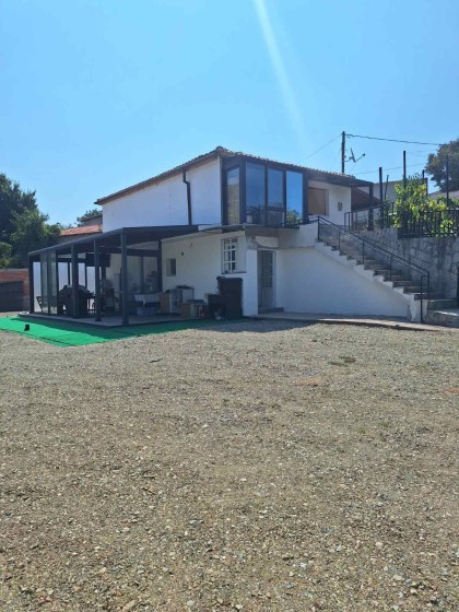 Самостоятелни къщи в Проскините Родопи