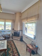 Самостоятелна къща в крайбрежната зона на Имеро