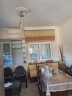 Самостоятелна къща в крайбрежната зона на Имеро