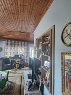 Самостоятелна къща в крайбрежната зона на Имеро