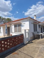 Самостоятелна къща в крайбрежната зона на Имеро