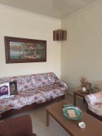 Самостоятелна къща в крайбрежната зона на Имеро