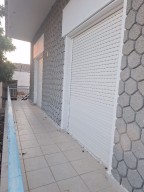 Самостоятелна къща в крайбрежната зона на Имеро