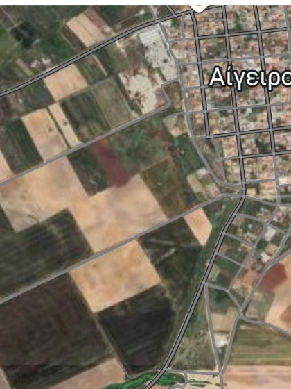 Продава се парцел в Айгиро, Родопи, 113000 кв. м с вода.