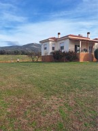 Мезонет в Кангелес Маронея