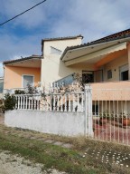 Самостоятелни къщи в Алмирос Родопис