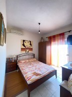 Самостоятелни къщи в Алмирос Родопис