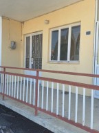 Самостоятелни къщи в Айгирос Родопи