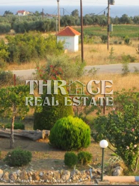 Луксозна вила в Маронея