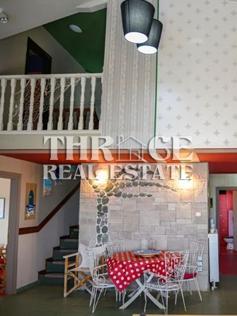 Луксозна вила в Маронея