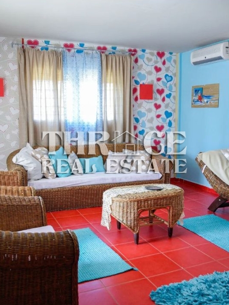 Луксозна вила в Маронея