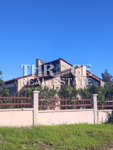 Луксозна вила във Фанари Н. Родопи