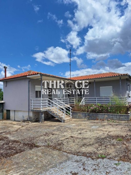 Самостоятелна къща в Кровили Родопи