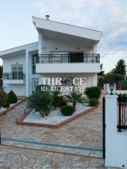 Луксозна вила за продажба в Пророк Илия, Комотини, Гърция.