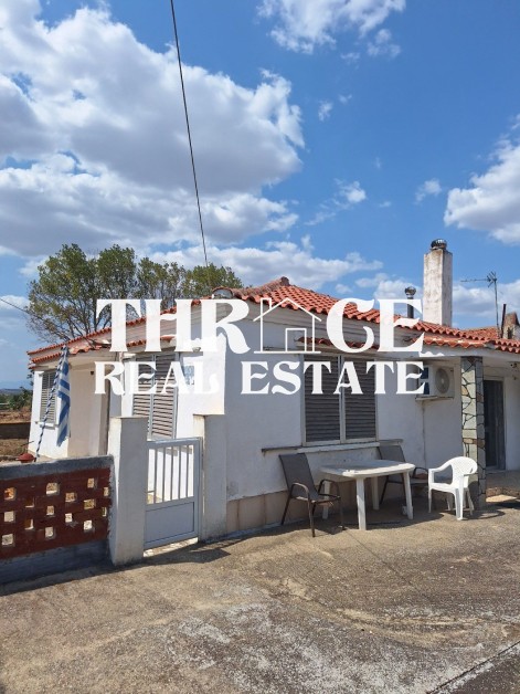 Самостоятелна къща в крайбрежната зона на Имеро