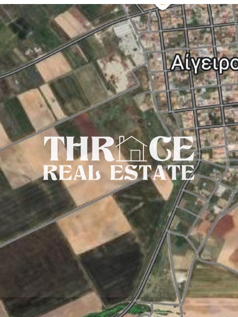 Продава се парцел в Айгиро, Родопи, 113000 кв. м с вода.
