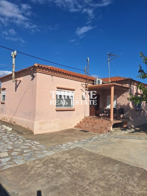 Самостоятелна къща в крайморския район на Глифада Родопи