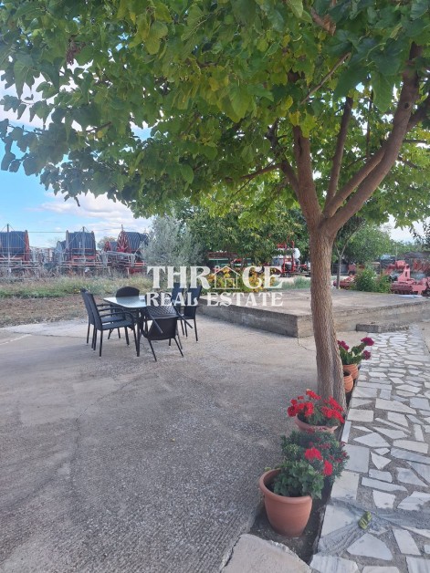 Самостоятелна къща в крайморския район на Глифада Родопи