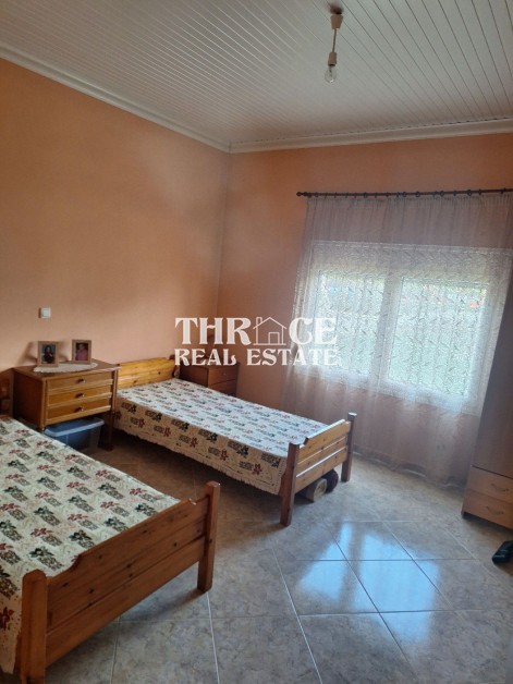 Самостоятелна къща в крайморския район на Глифада Родопи