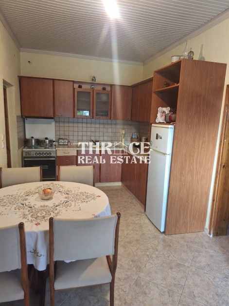 Самостоятелна къща в крайморския район на Глифада Родопи