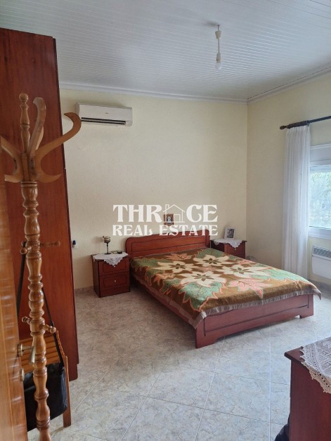 Самостоятелна къща в крайморския район на Глифада Родопи