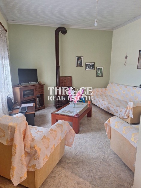 Самостоятелна къща в крайморския район на Глифада Родопи