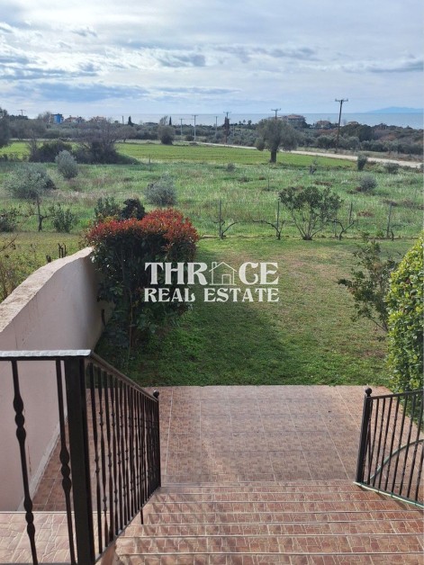 Мезонет в Кангелес Маронея