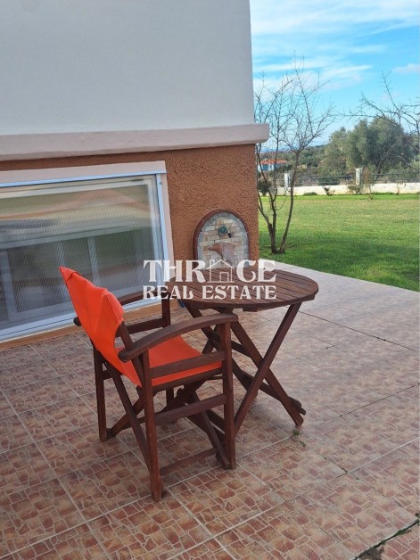 Мезонет в Кангелес Маронея