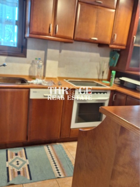 Вила в Маронея