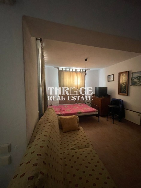 Самостоятелни къщи в Алмирос Родопис