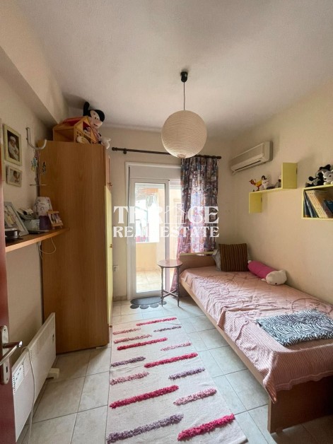 Самостоятелни къщи в Алмирос Родопис