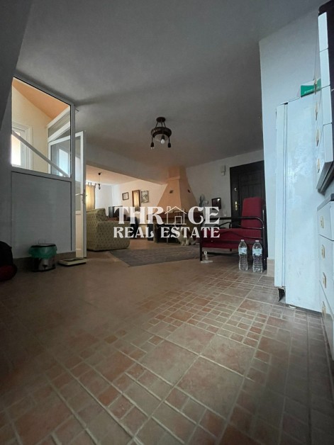 Самостоятелни къщи в Алмирос Родопис